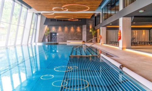 Poľské Beskydy v Hoteli Meta Resort Vine & Spa **** s raňajkami a wellness neobmedzene (bazén, vírivka, sauna)