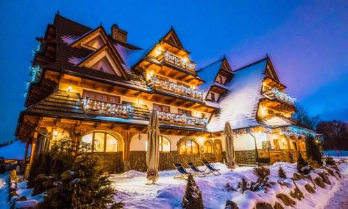 Poľské Tatry len 1 km od ski areálu: Białka Tatrzańska v Hoteli Burkaty *** s raňajkami/polpenziou a wellness