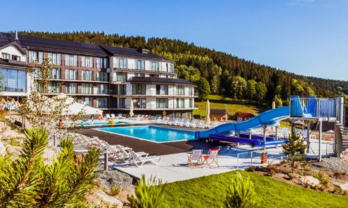 Poľsko: Králický Sněžník v Aparthoteli Czarna Perła + raňajky a wellness neobmedzene (bazény, vírivka, sauna)