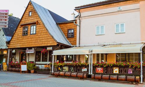 Rokytnice v Orlických horách 200 m od zámku v Penzióne Rampušák s polpenziou a zľavou na obedy