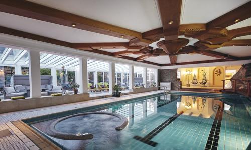 Sauerland: Relaxačný pobyt v Struck Landhoteli & SPA s raňajkami a wellness (bazény a sauny) + lahodná večera