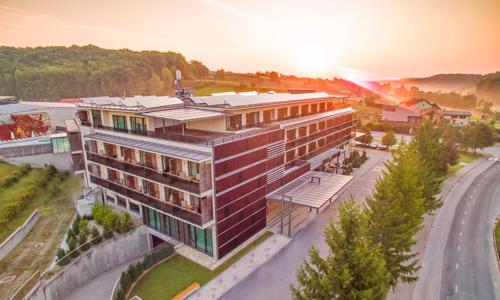 Slovinsko: Hotel Bioterme **** s polpenziou a neobmedzeným termálnym aquaparkom (10 bazénov) + animácie
