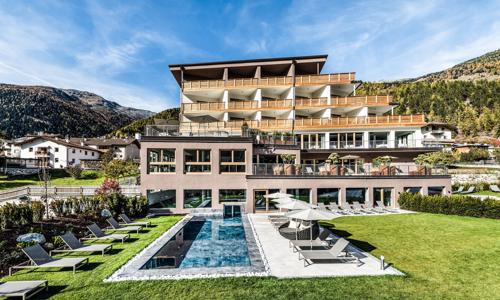 Talianske Tirolsko pri národnom parku v 4* Tuberis Nature & Spa Resorte s polpenziou a wellness + program