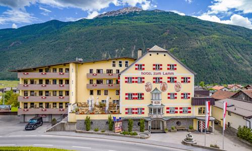 Tirolsko aktívne v Hoteli zum Lamm *** s polpenziou a wellness + vstup do outdoorového parku a na bouldering
