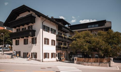 Tirolsko v Hoteli Gasthof Jochele **** s neobmedzeným wellness, bazénom a polpenziou + úschovňa bicyklov