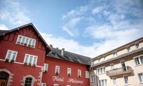 Trentino na brehu jazera: Grand Hotel Molveno *** s polpenziou, bazénom, súkromnou jazernou plážou a zľavami