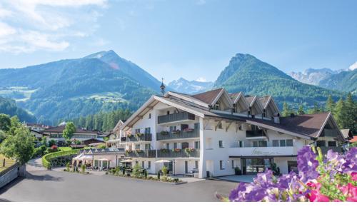 Údolie Ahrntal blízko vodopádov: Lutago v Hoteli Fronza **** s raňajkami či polpenziou a wellness + zľavy