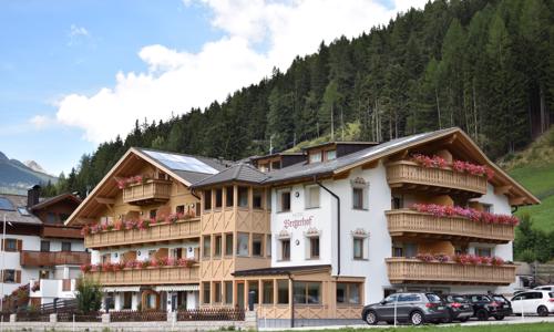 Údolie Sarntal v Južnom Tirolsku: Almhotel Bergerhof *** s polpenziou, vírivkou a saunami + zľavová karta