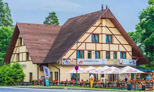 Vysoké Tatry 1,1 km od lanovky na Skalnaté pleso v Hoteli Tulipán *** s polpenziou + bazén, vírivka a 4 sauny