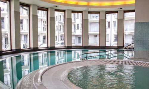 Zakopané: Horský pobyt blízko termálov a zjazdoviek v Prestige Apartment + bazén, vírivka a sauna neobmedzene