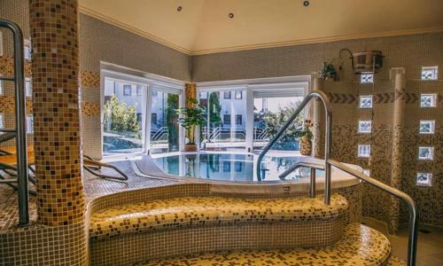 Zalakaros pri kúpeľoch: Aqua Therm Hotel *** s wellness neobmedzene, raňajkami a zapožičaním bicyklov + zľavy