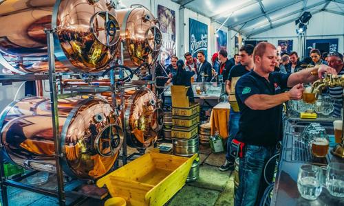 Západné Čechy: Plzeň blízko historického centra a mestského parku v Hoteli Lions *** s raňajkami formou bufetu